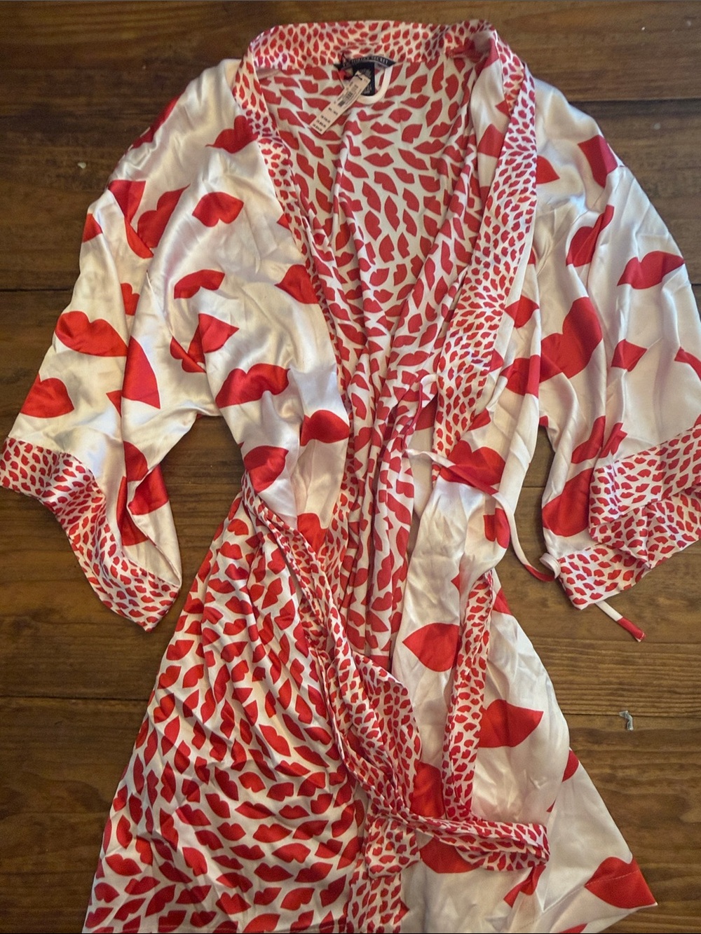 Victoria's Secret White Satin Robe with Red Lip Print